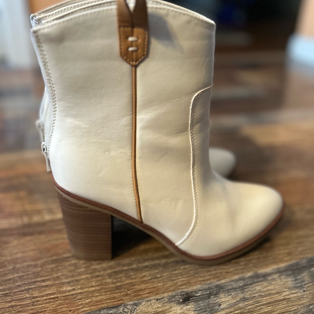 Altar'd State Cream Boots with Tan Details - Picture 2 of 7